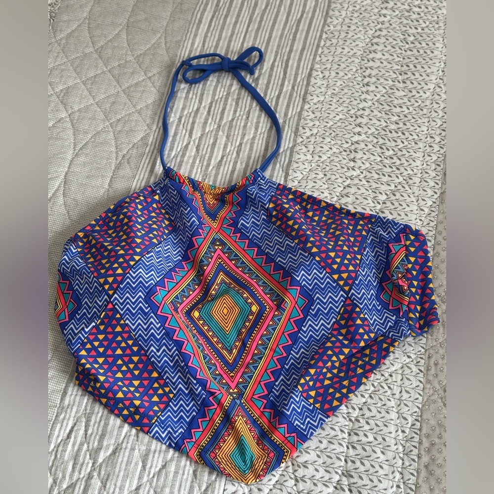 GB bikini top size L